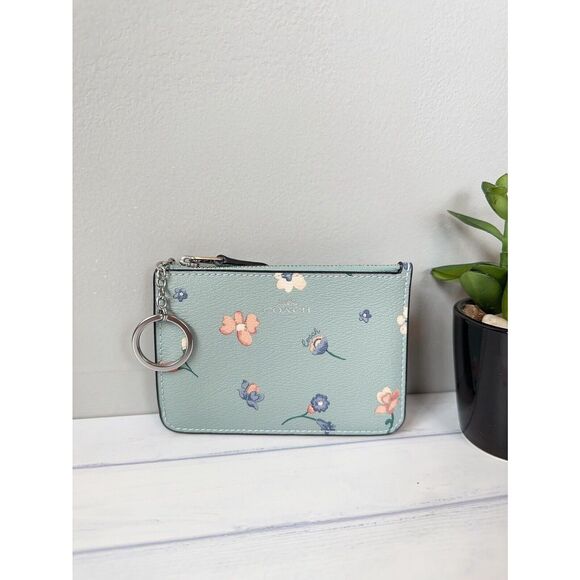 NWT Coach CI672G Key Pouch With Mystical Floral Print - Picture 1 of 6